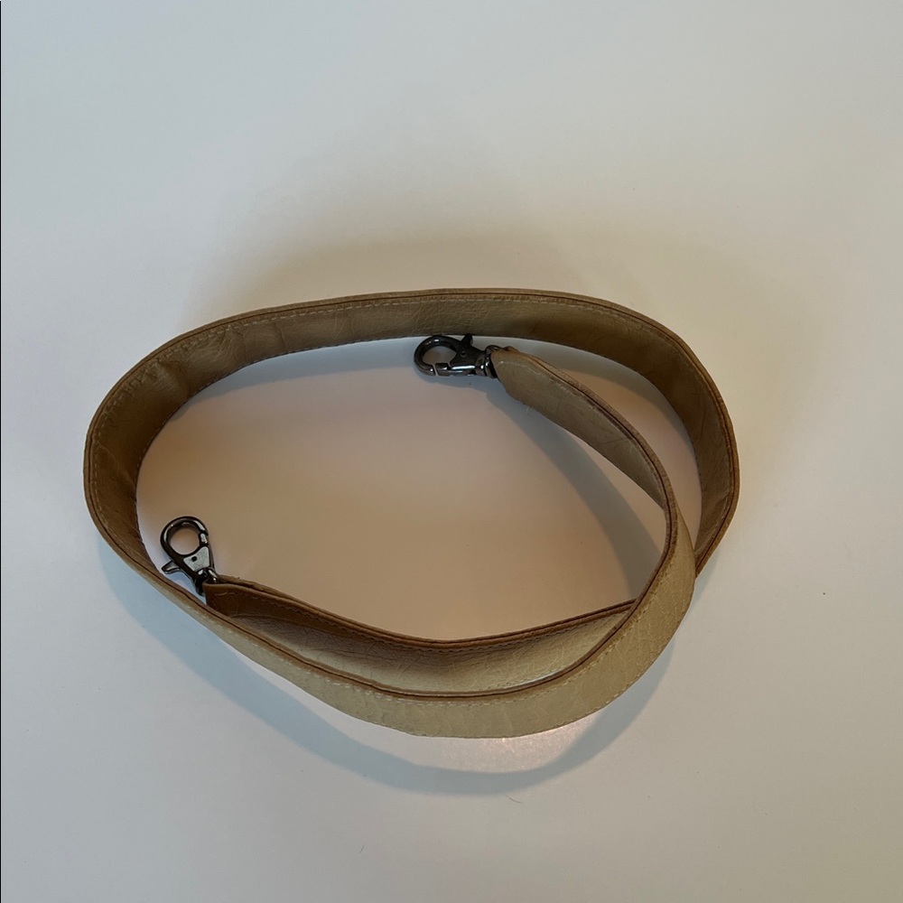 Kara Ross nude ostrich handbag with detachable shoulder strap - Picture 10 of 13